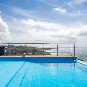 https://3-bdr-aprt-stunning-seaview-rooftop-pool-lcgr.cape-verdehotels.com